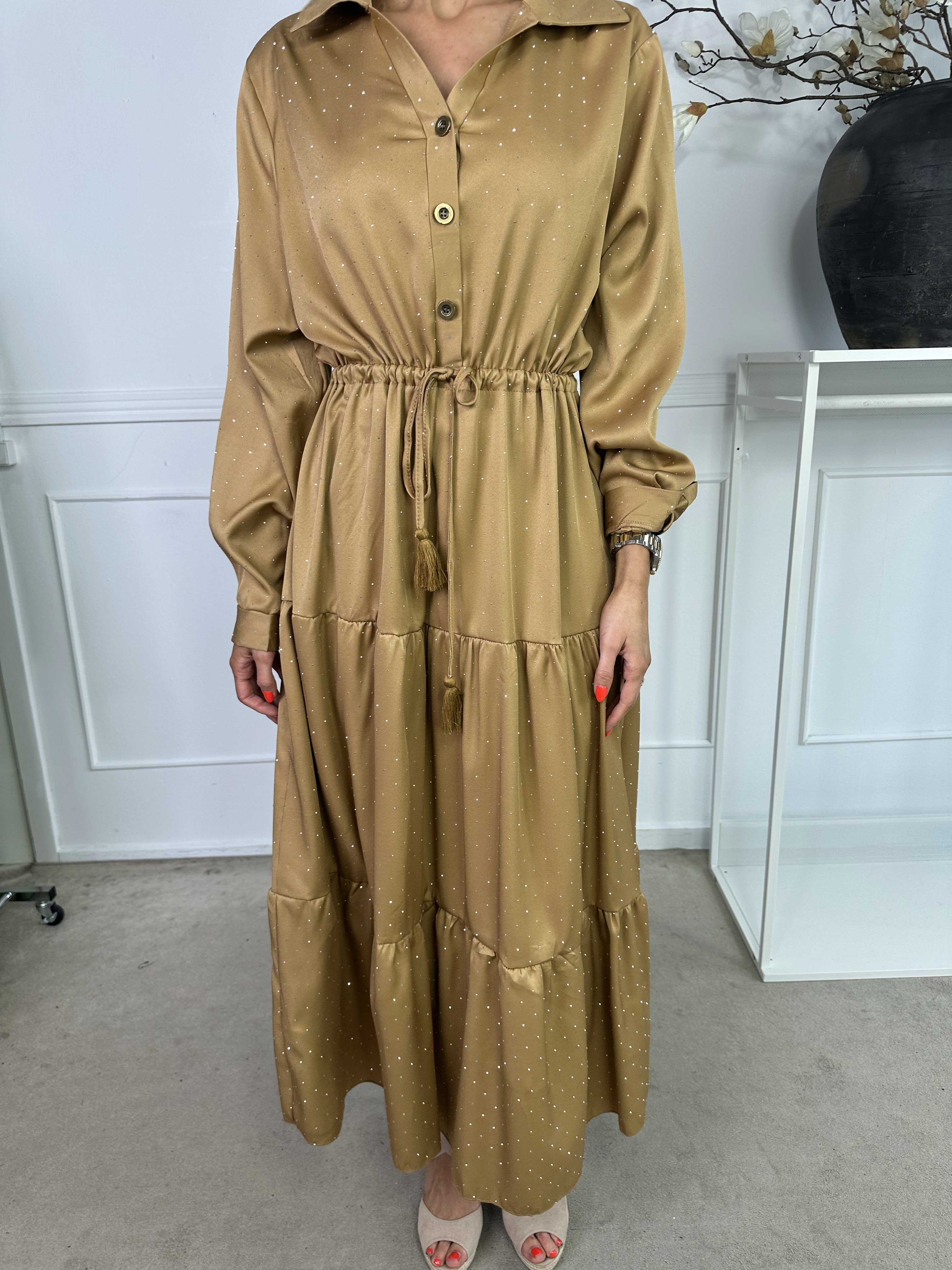 Starlight - Lang kjole med lag på lag look pyntet med similisten